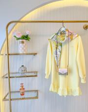 sarı mk etek ucu dantelli sweat